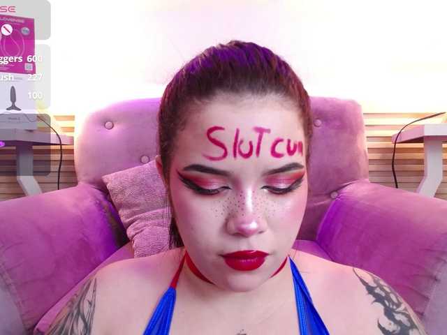Annybutty live cam on BongaCams