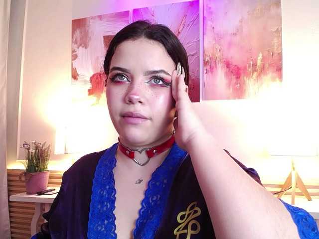 Annybutty live cam on BongaCams