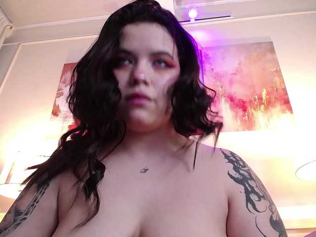 Annybutty live webcam show