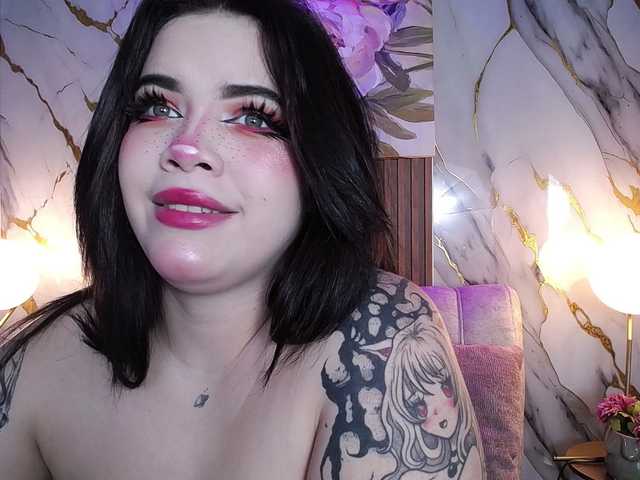 Annybutty live cam on BongaCams