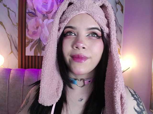 Annybutty Live Cam pe BongaCams
