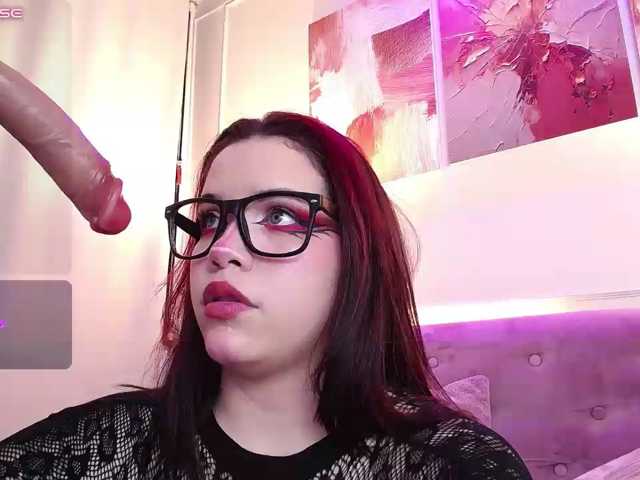 Annybutty live cam on BongaCams