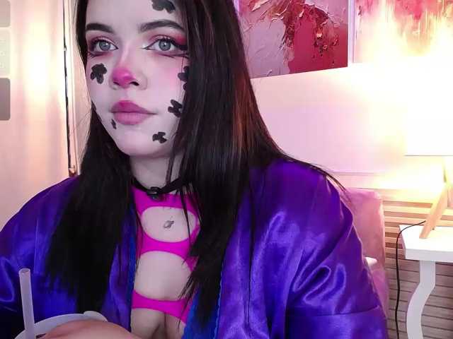 Annybutty live cam on BongaCams