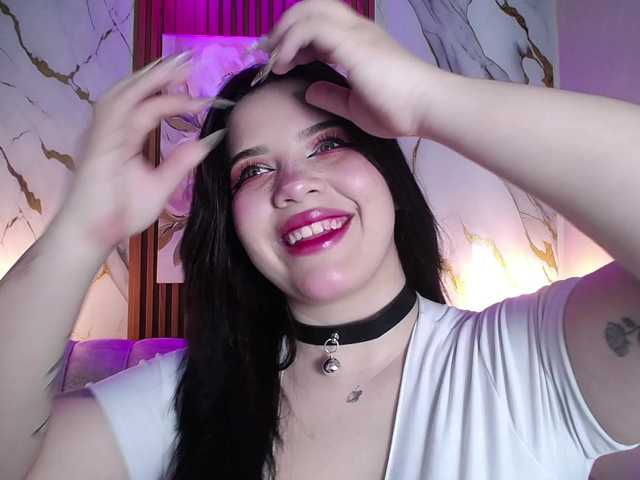 Annybutty live cam on BongaCams