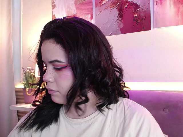 Annybutty live webcam show