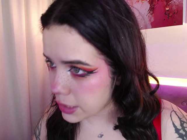 Annybutty live webcam show
