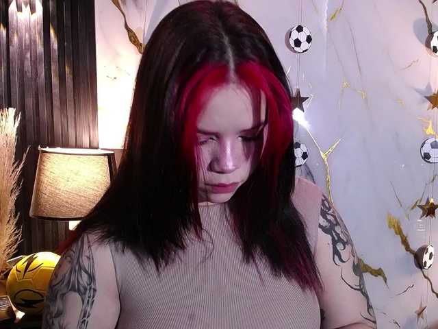 Annybutty live cam on BongaCams