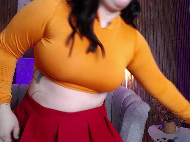 Annybutty live cam on BongaCams