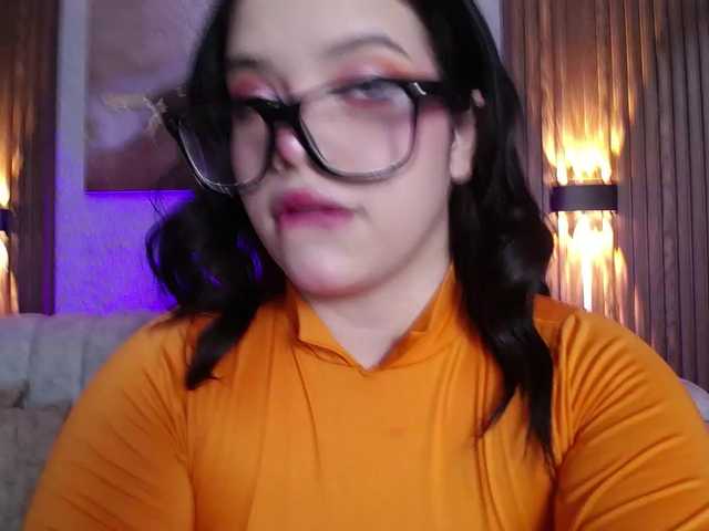 Annybutty live webcam show