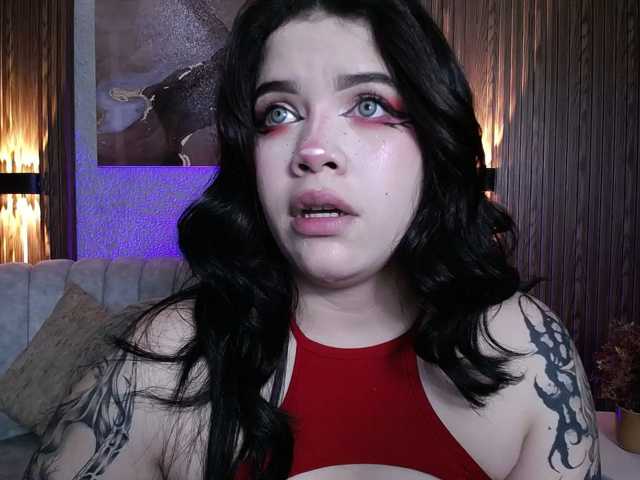 Annybutty live cam on BongaCams