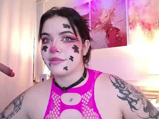 Annybutty live cam on BongaCams
