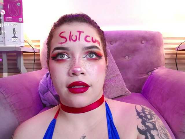 Annybutty live cam on BongaCams