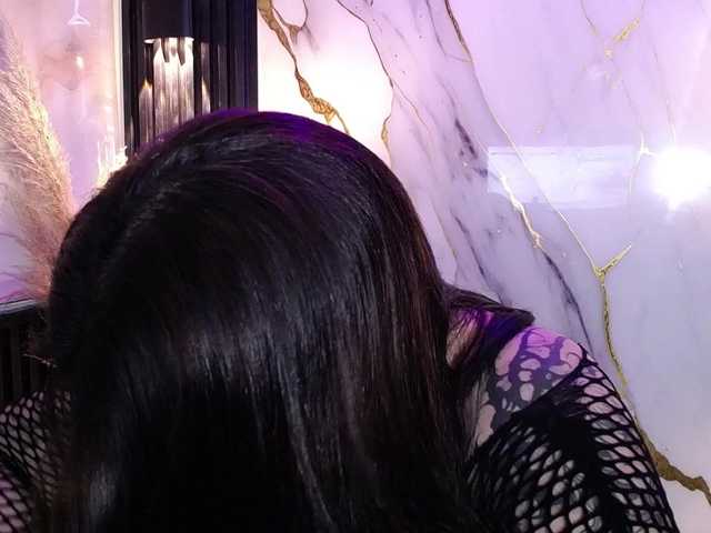 Annybutty live cam on BongaCams