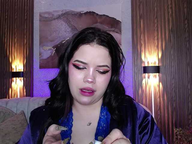 Annybutty live webcam show