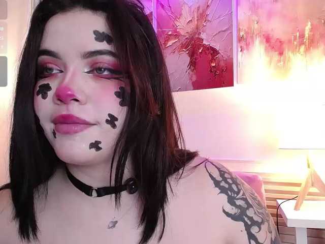 Annybutty live cam on BongaCams