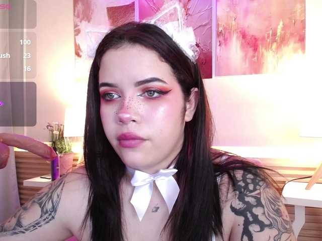 Annybutty live cam on BongaCams