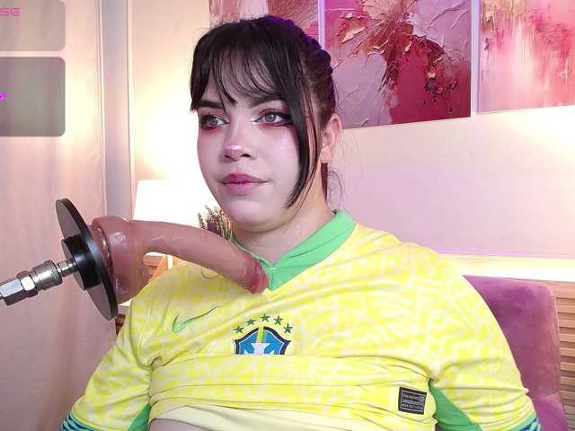Annybutty live cam on BongaCams