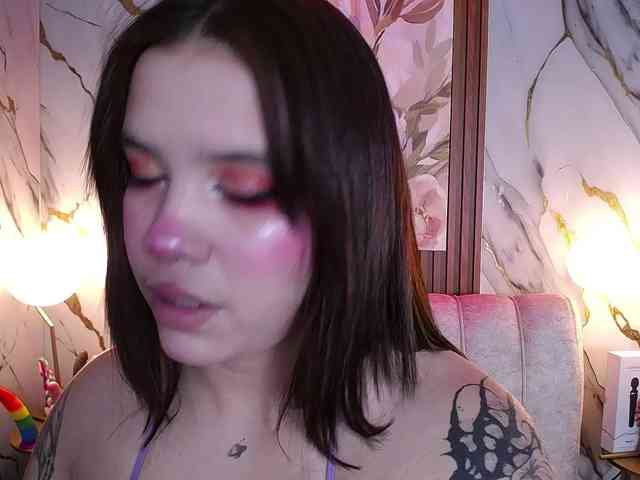 Annybutty webcam
