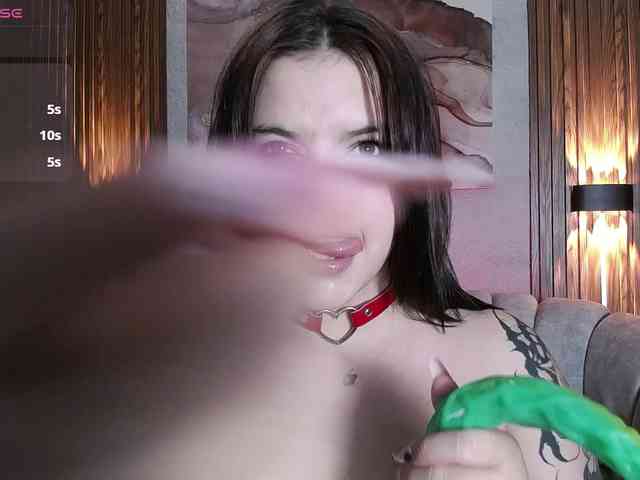 Annybutty webcam