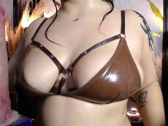 Annybutty webcam