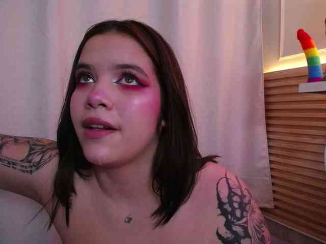 Annybutty webcam