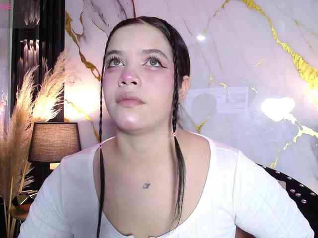 Annybutty webcam