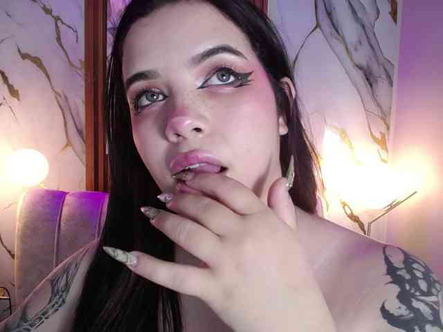Annybutty webcam