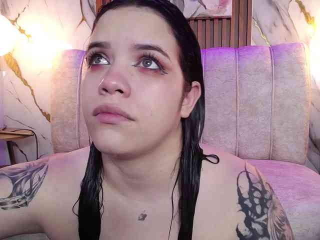Annybutty webcam