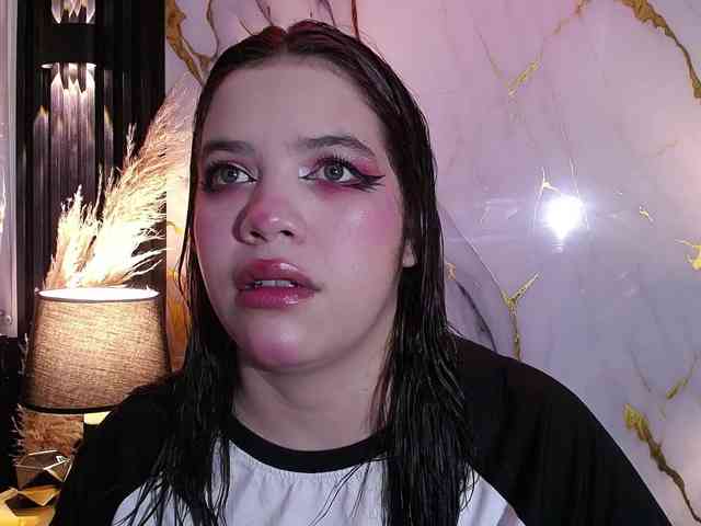 Annybutty webcam