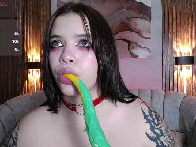 Annybutty webcam