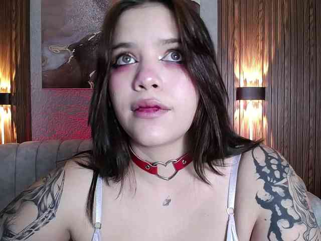 Annybutty Live Webcam on BongaCams