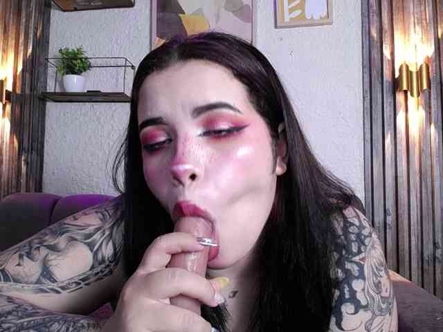 Annybutty webcam