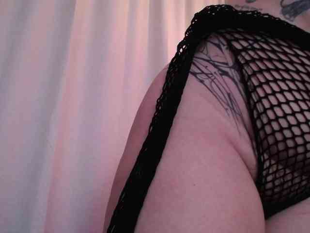 Annybutty webcam