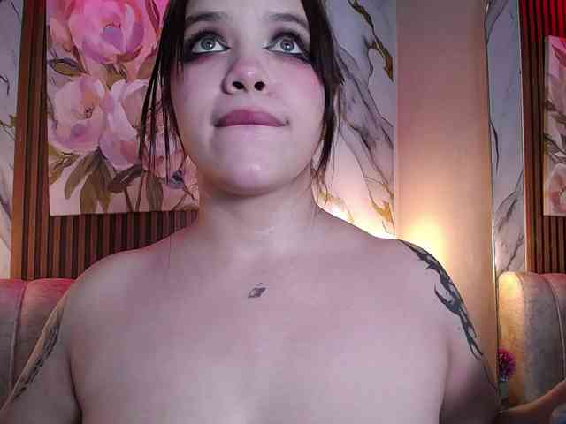Annybutty webcam