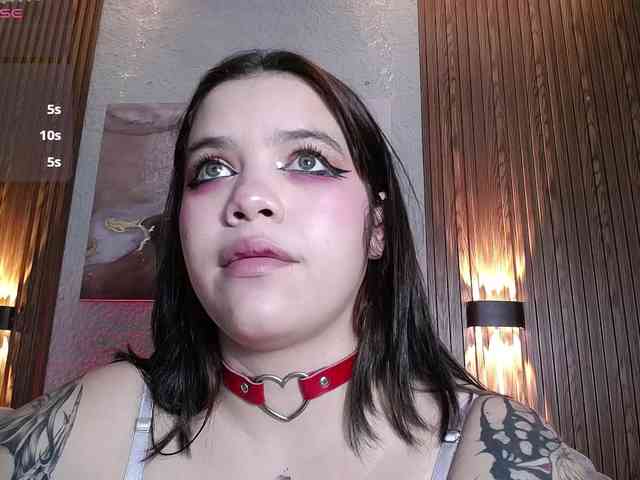 Annybutty webcam