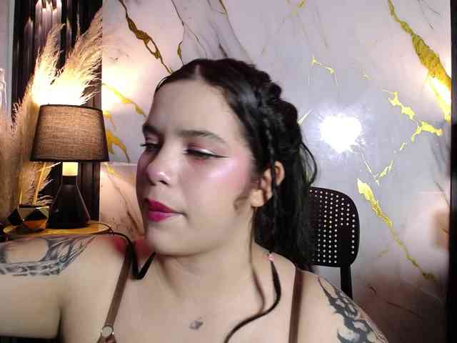Annybutty webcam