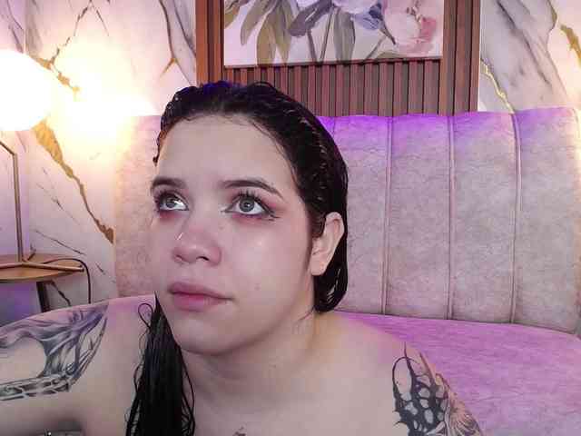 Annybutty webcam