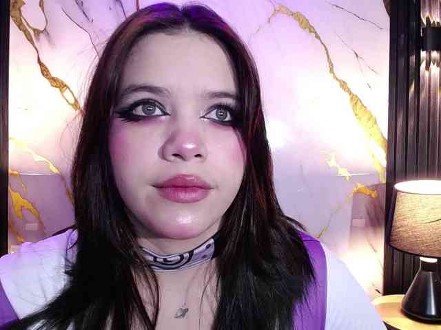 Annybutty Live Webcam on BongaCams