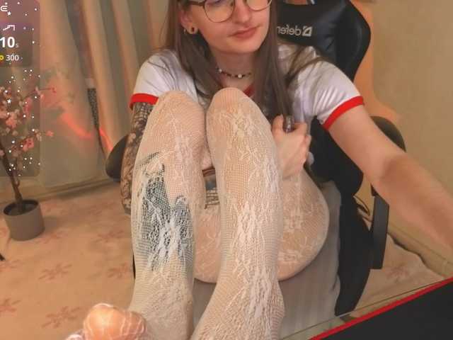 ShiroHeby's BongaCams show and profile