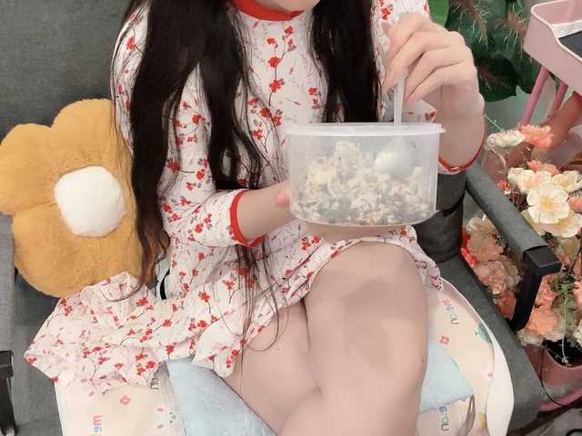 Linh97 live cam on BongaCams