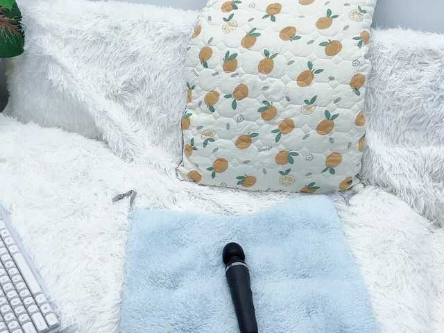 Linh97's BongaCams show and profile