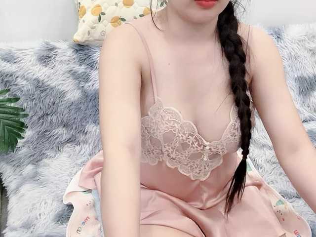 Linh97 live cam on BongaCams