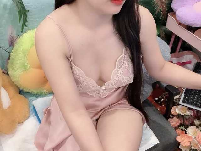 Linh97 live webcam show