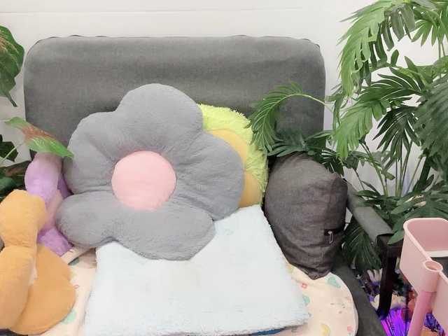 Linh97 live cam on BongaCams