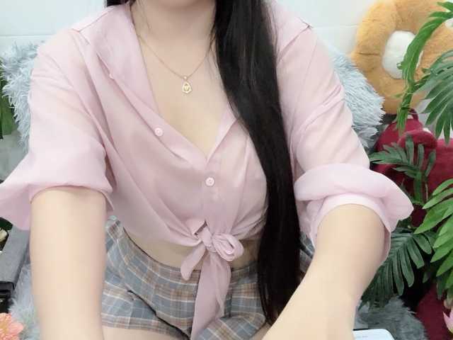 Linh97 live cam on BongaCams