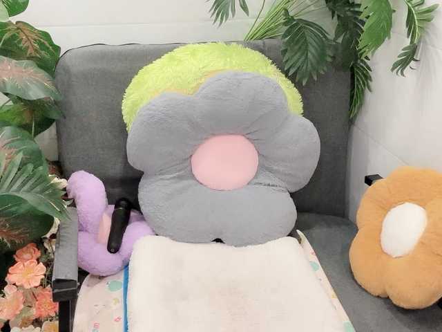Linh97 live cam on BongaCams