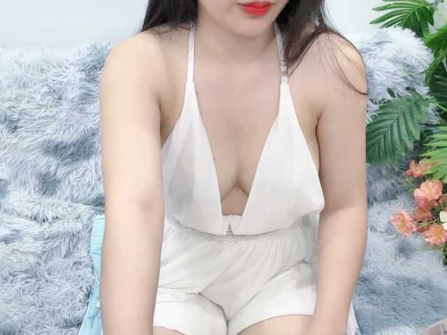 Linh97 live cam on BongaCams