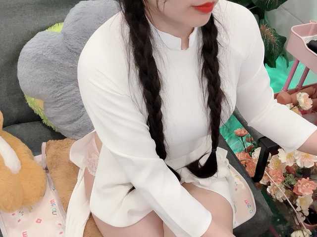 Linh97 live webcam show