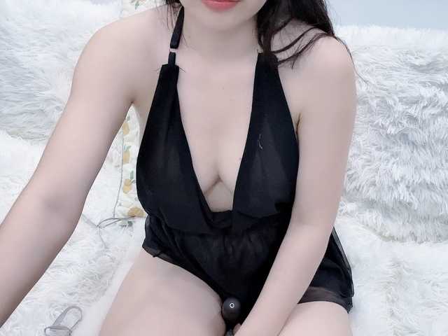 Linh97's BongaCams show and profile