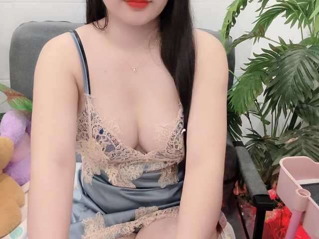 Linh97 live cam on BongaCams